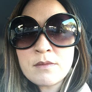 Meet your Posher, Heidi